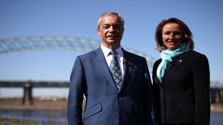 Nigel Farage campaigning in Runcorn with Reform parliamentary candidate 